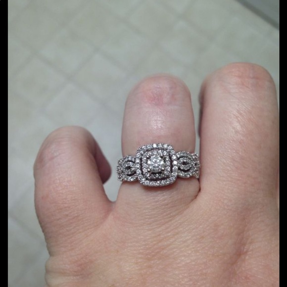 3 piece white gold wedding set from zales - Picture 7 of 8